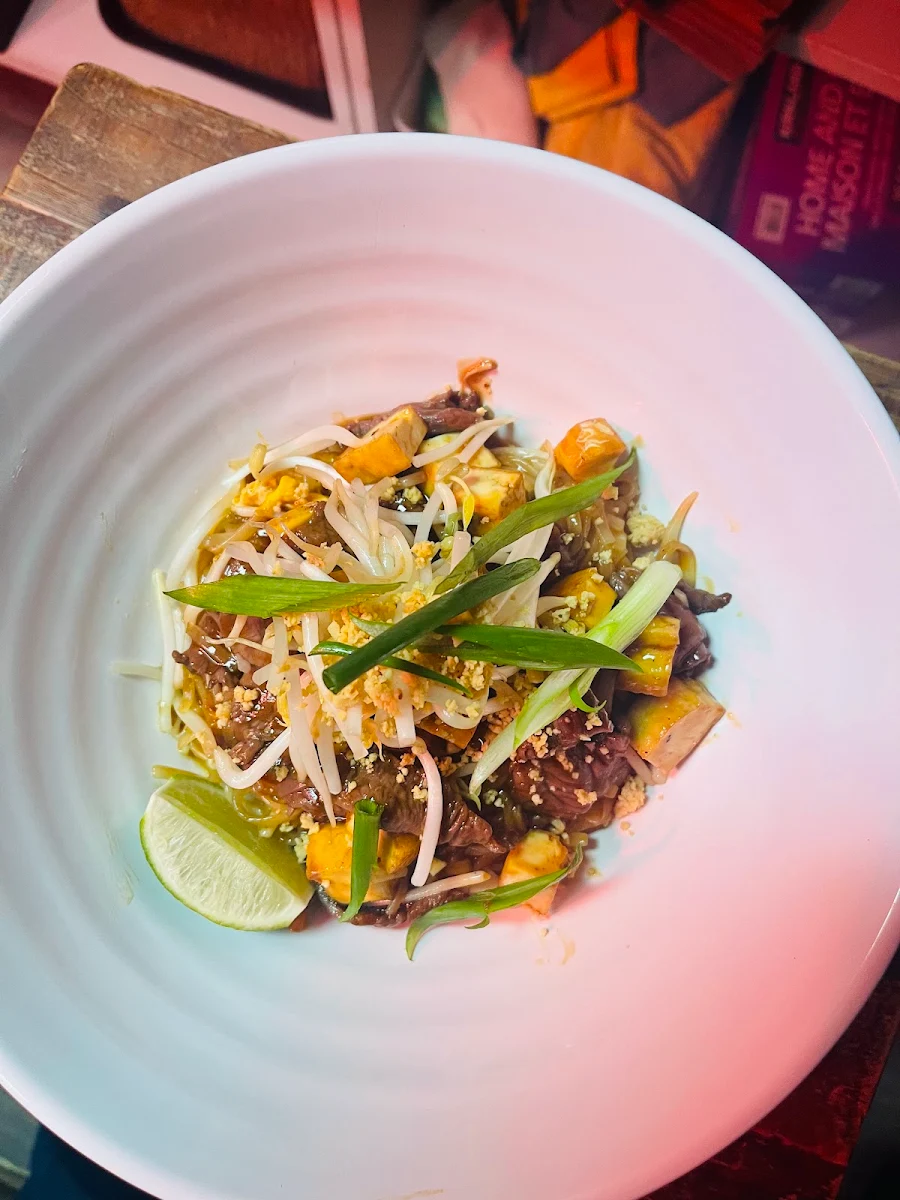 GT Pad Thai