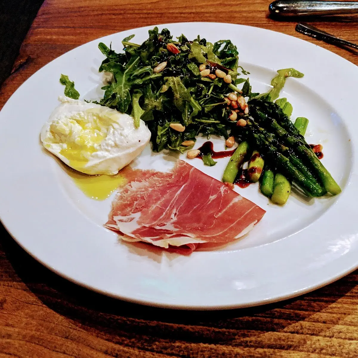 Burrata Salad with Prosciutto