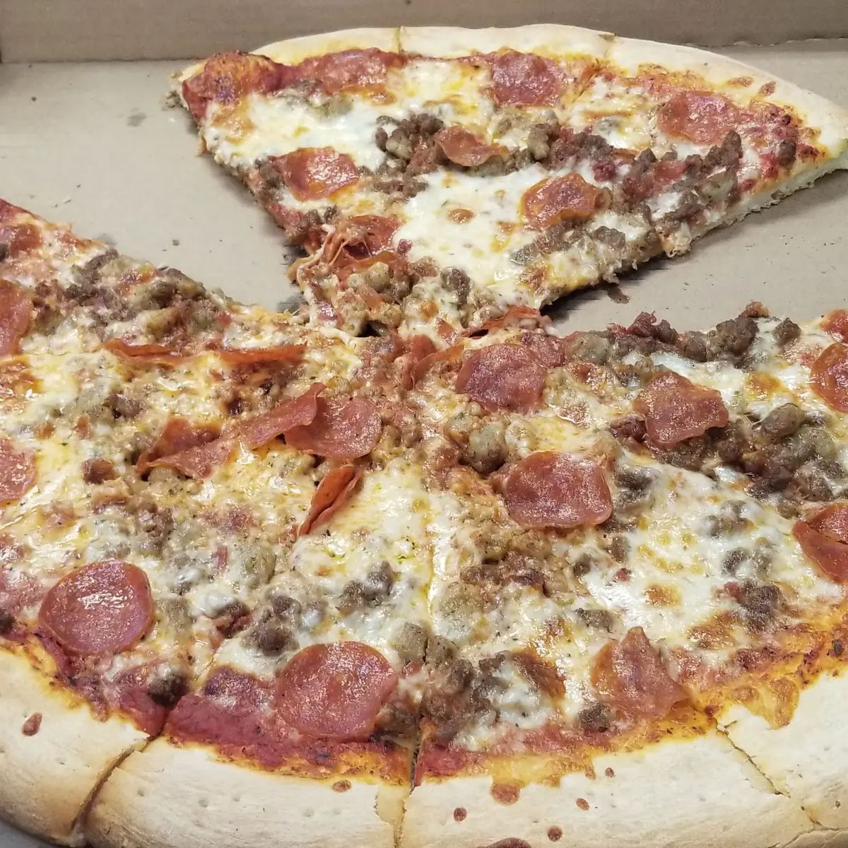 Meta Lovers Pizza