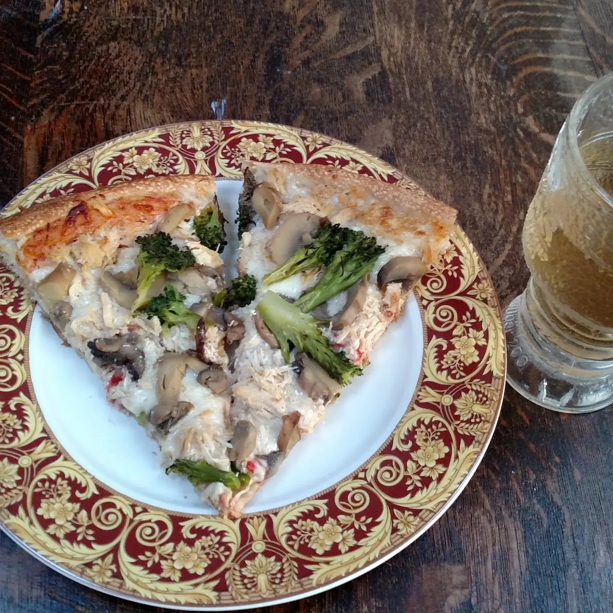 Chicken Broccoli Mushroom Pizza