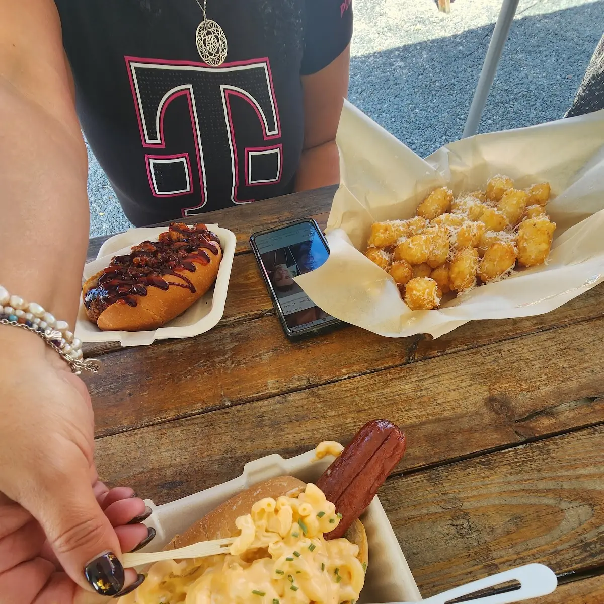 Bacon Jam Dog & Mac and Cheese