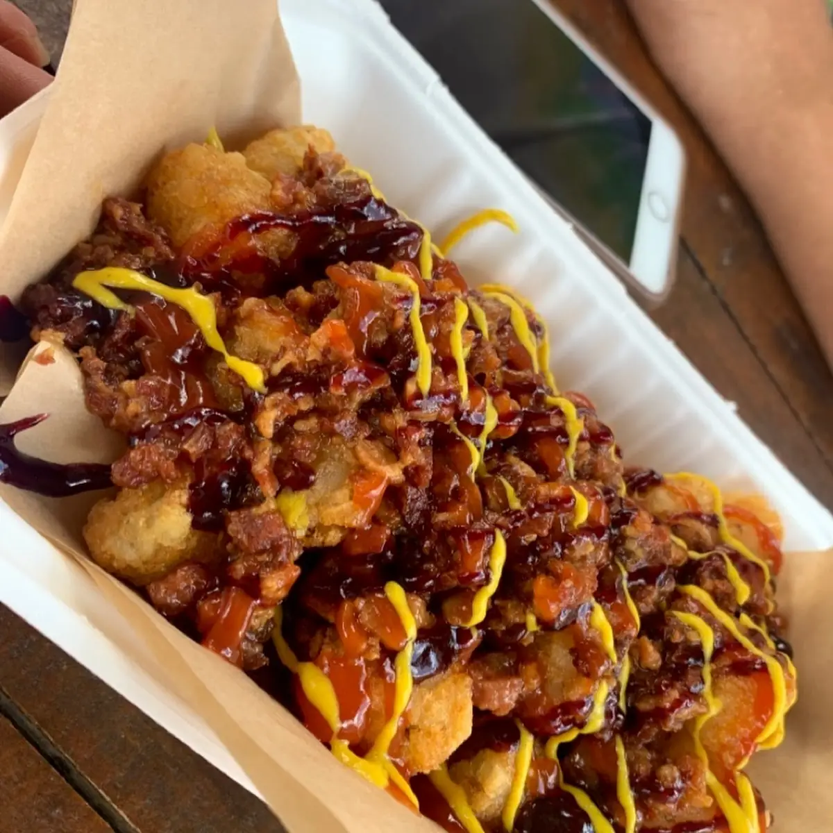Papas Con Salsa De BBQ Guava