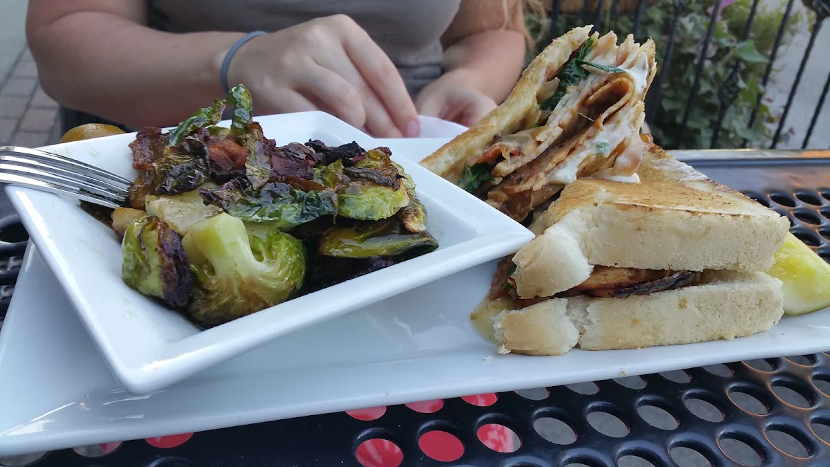 Smoked Turkey Brie
