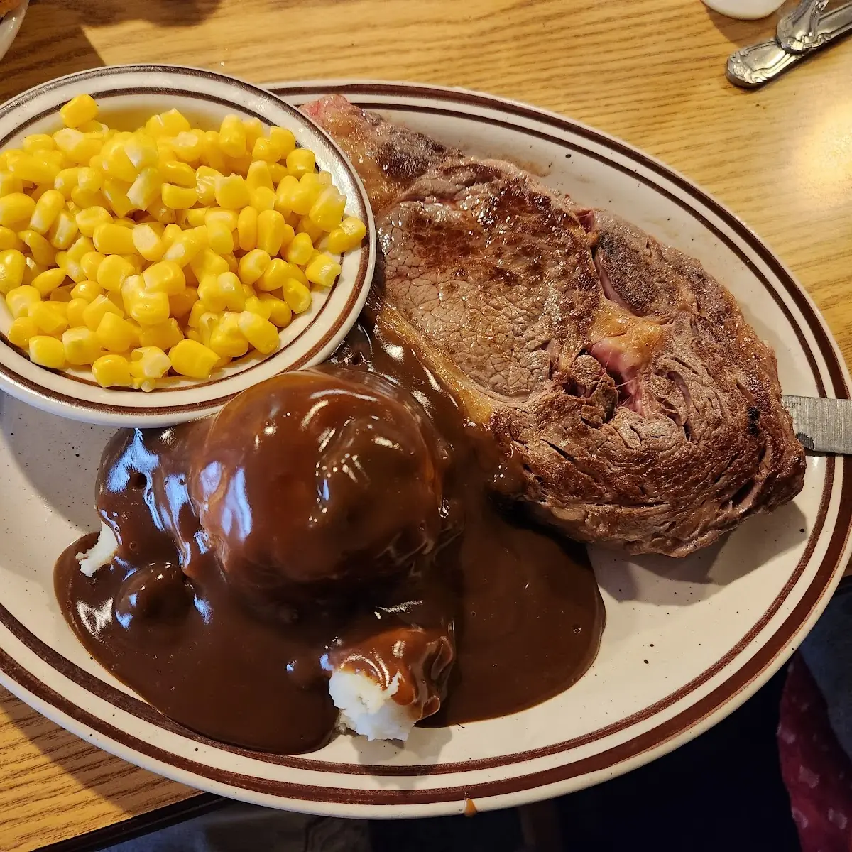 14oz Ribeye Steak Dinner