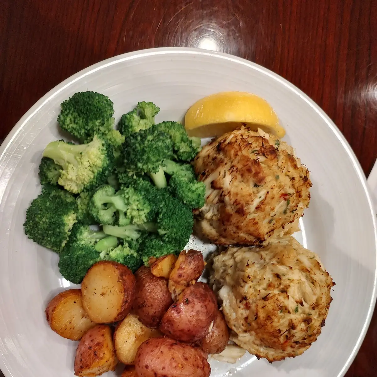 New York Strip & Crab Cake
