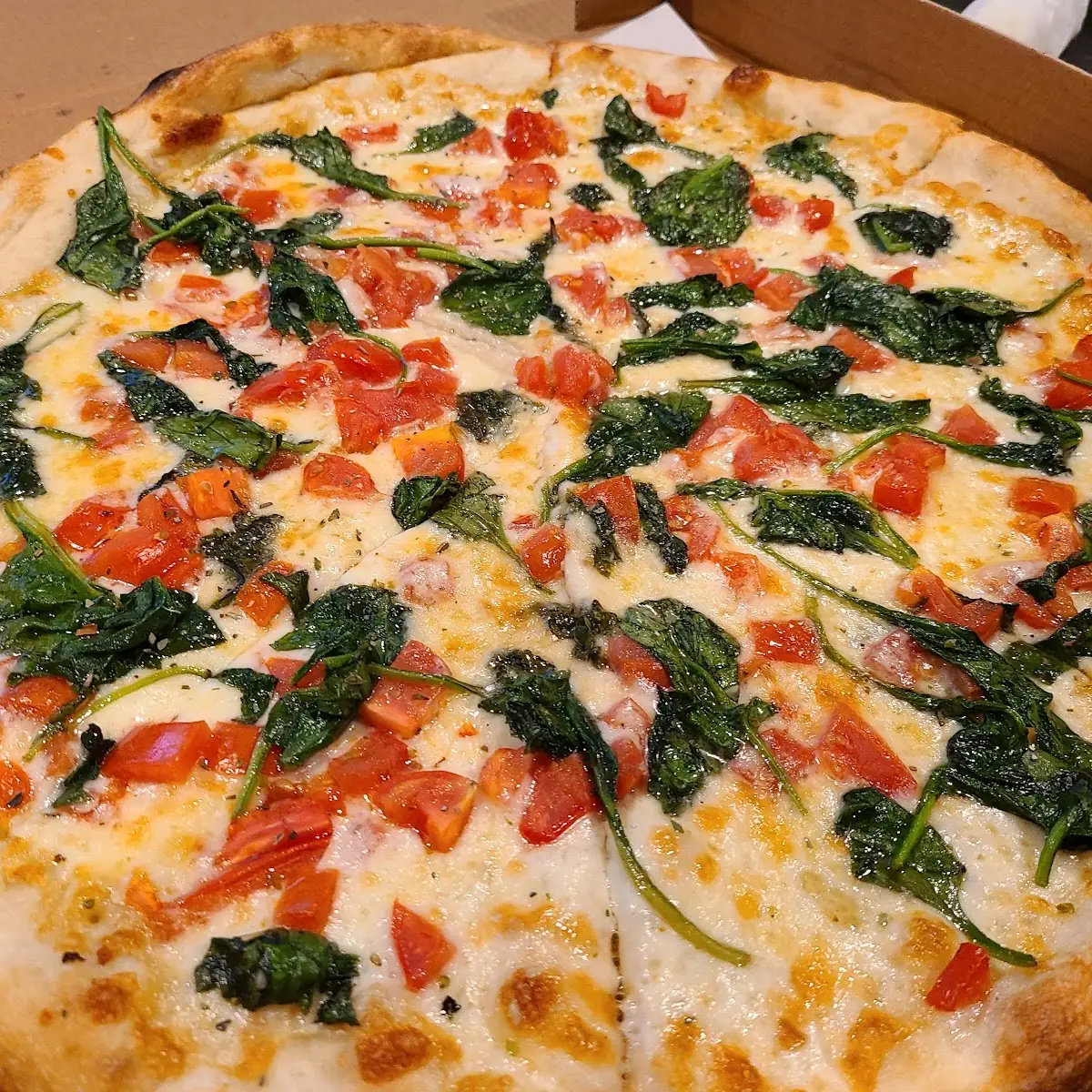Brooklyn Margherita Thin Crust Pizza