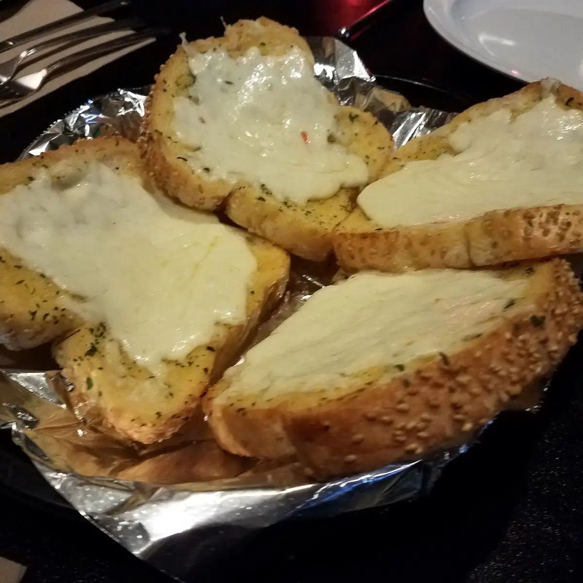 Garlic Cheese Bread