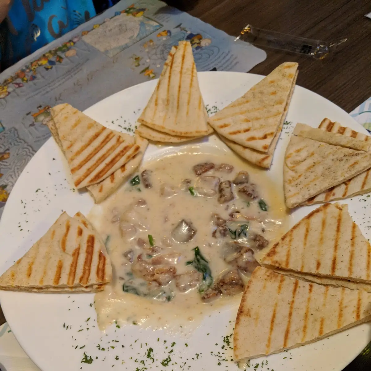 Smoked Gouda & Bacon Spinach Dip