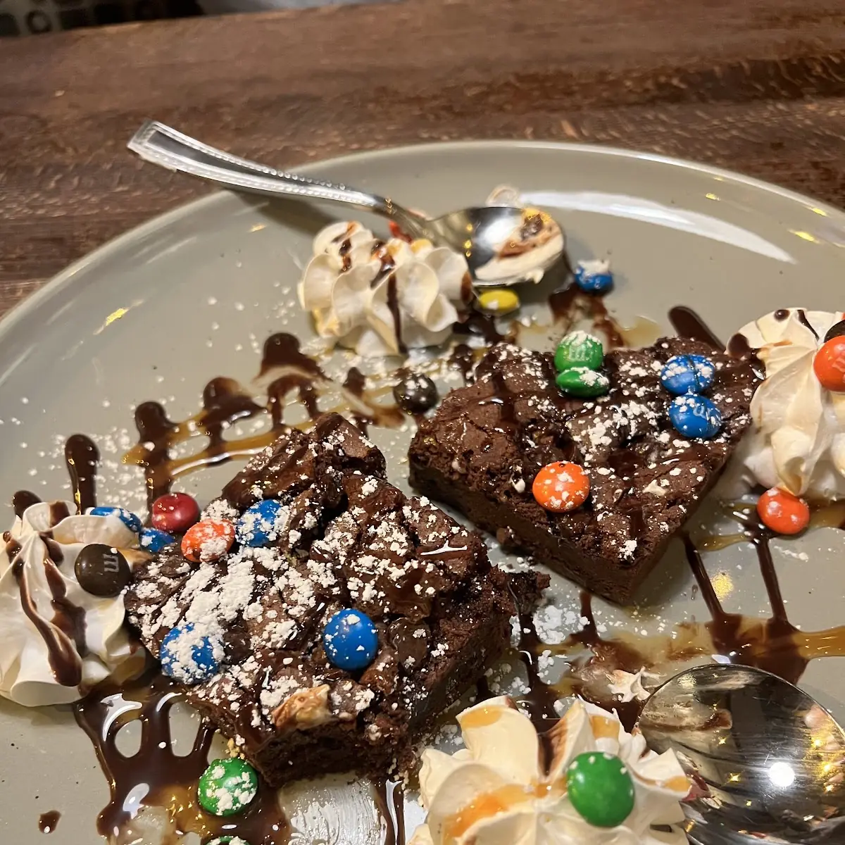 Caramel M&M Brownie Sundae