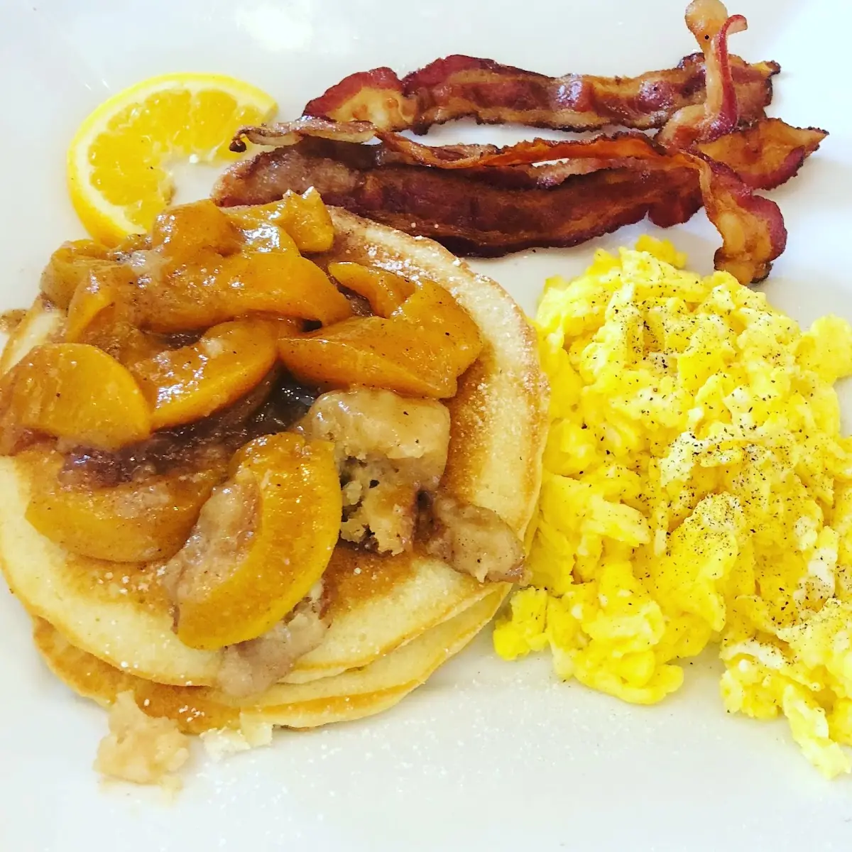 Peach Cobbler Pancakes
