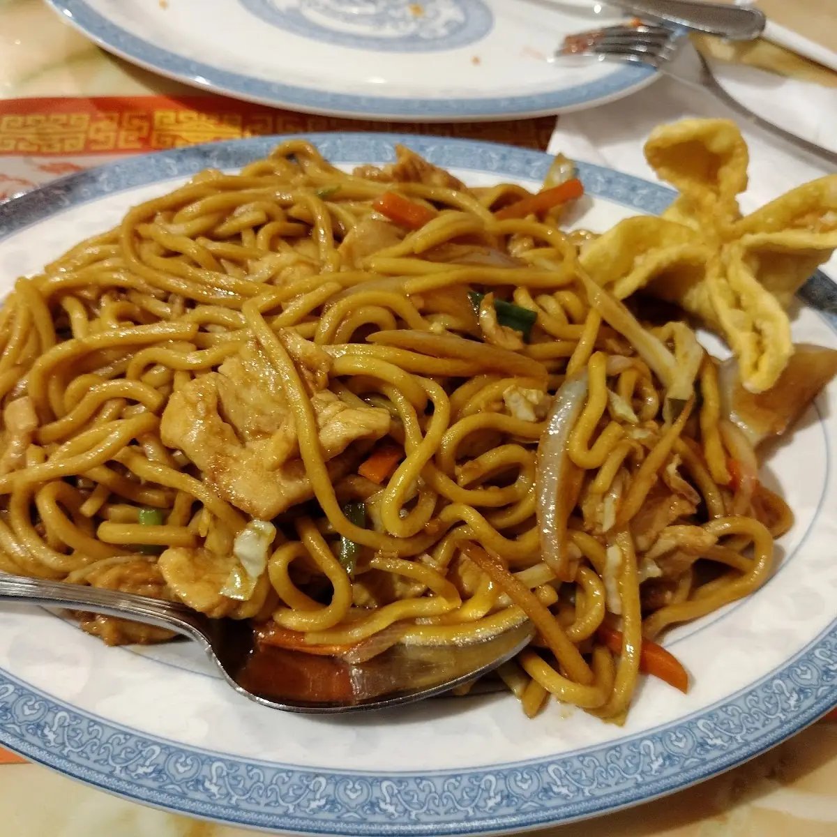 Chicken Lo Mein with Crab Rangoons