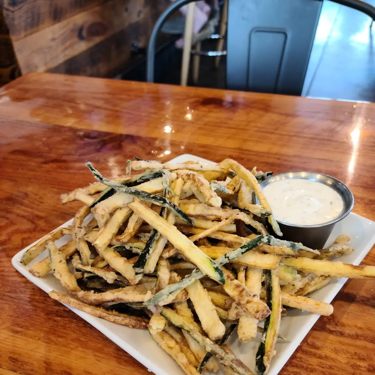 Fried Zucchini Strings