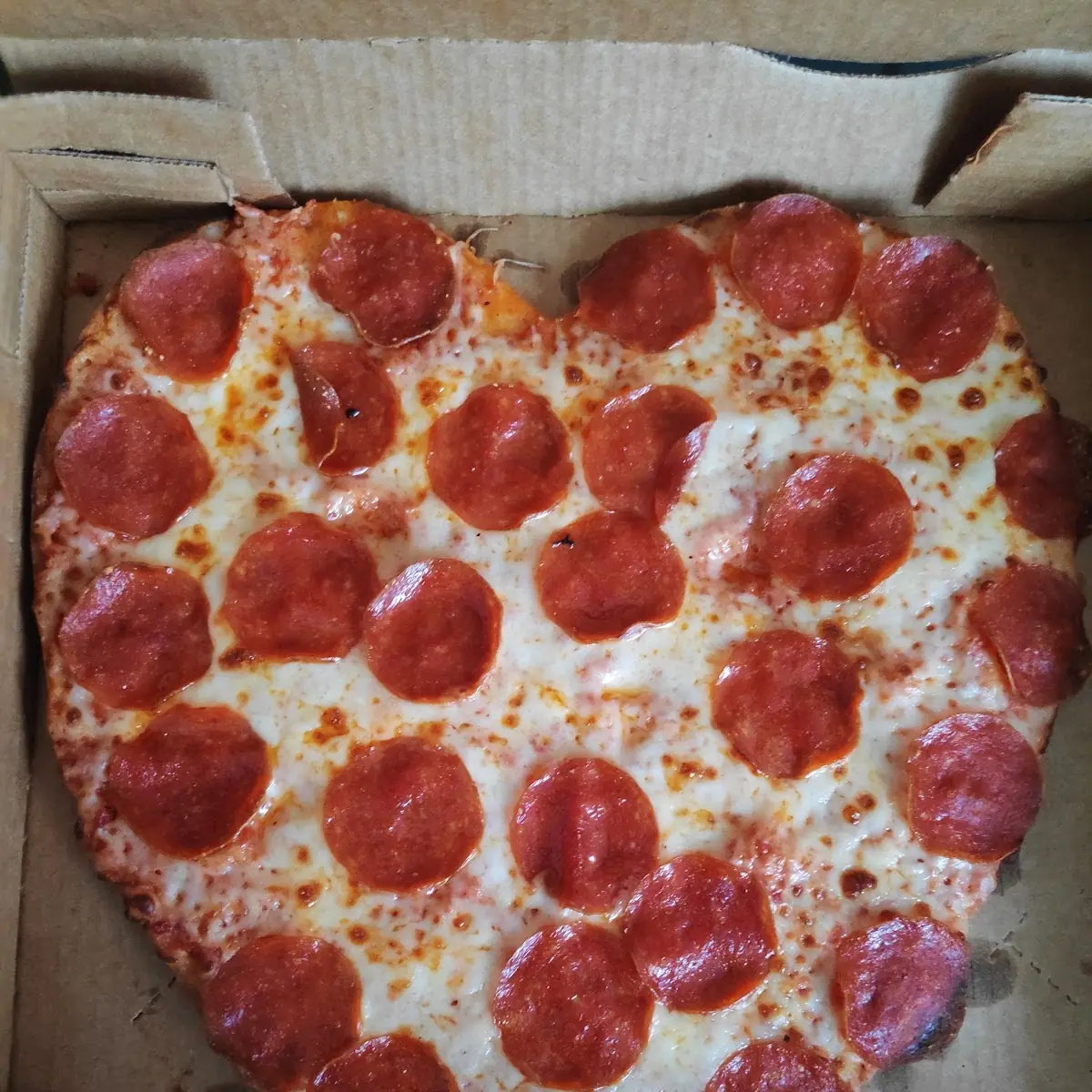 Large Thin Crust Pepperoni