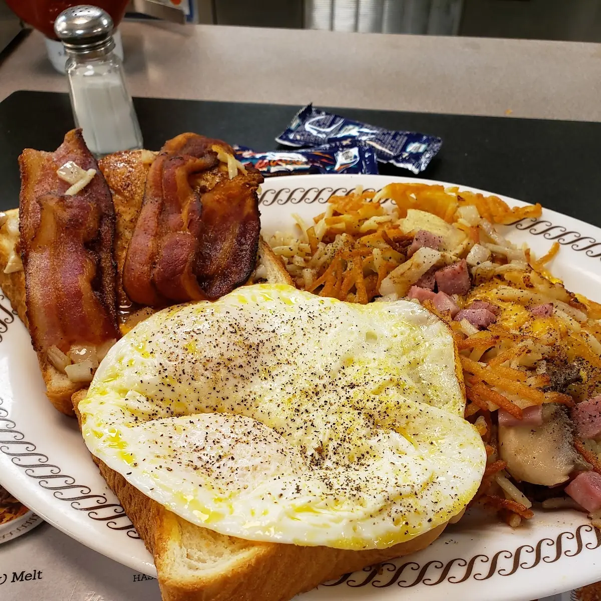 Texas Bacon Grilled Chicken Sandwich with Egg