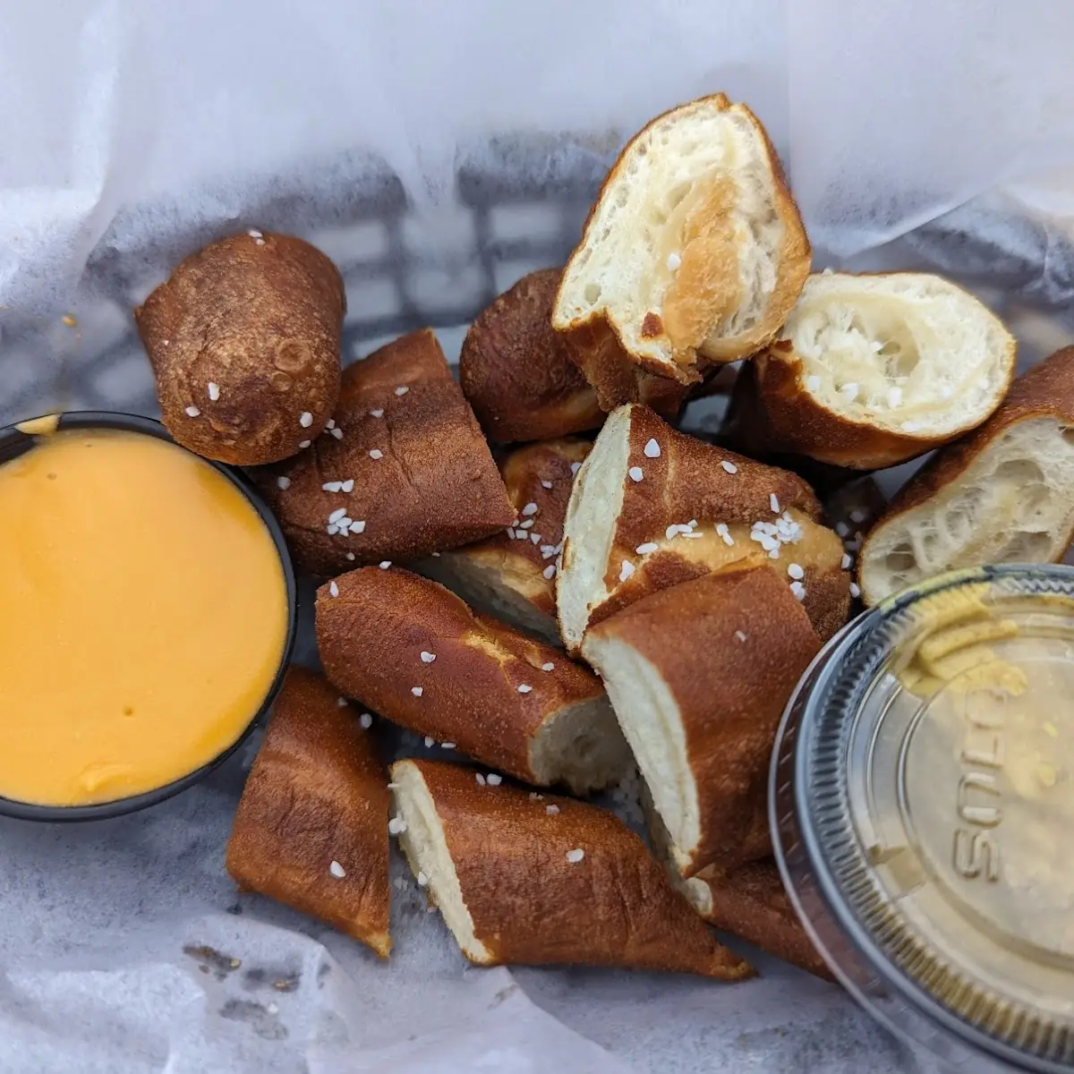 Pretzel Bites