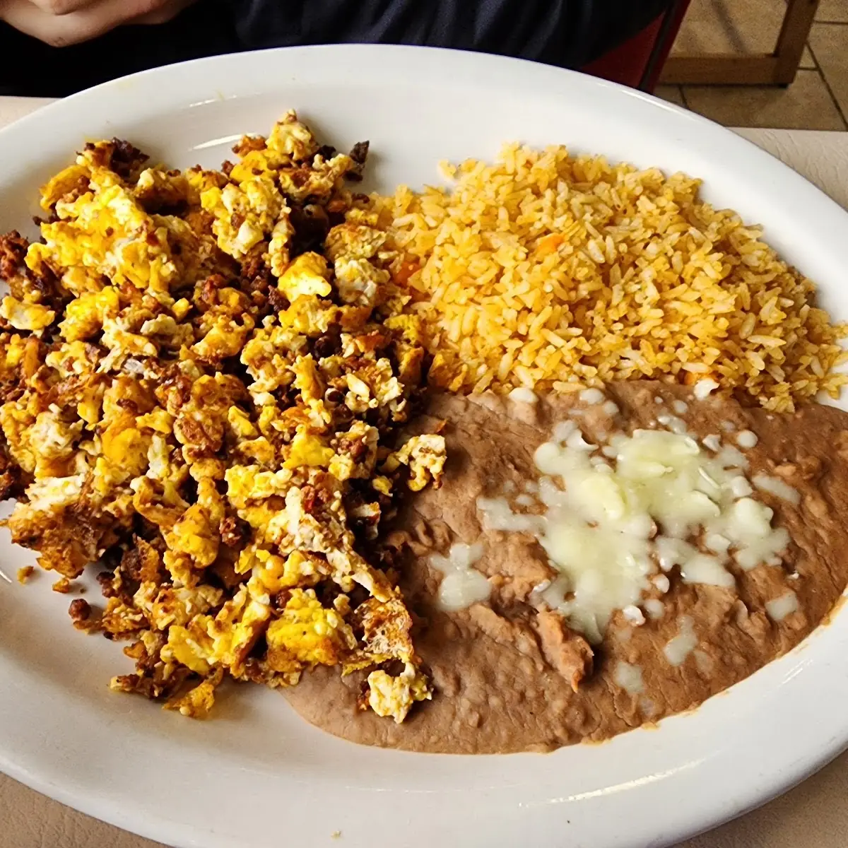 Huevos Con Chorizo