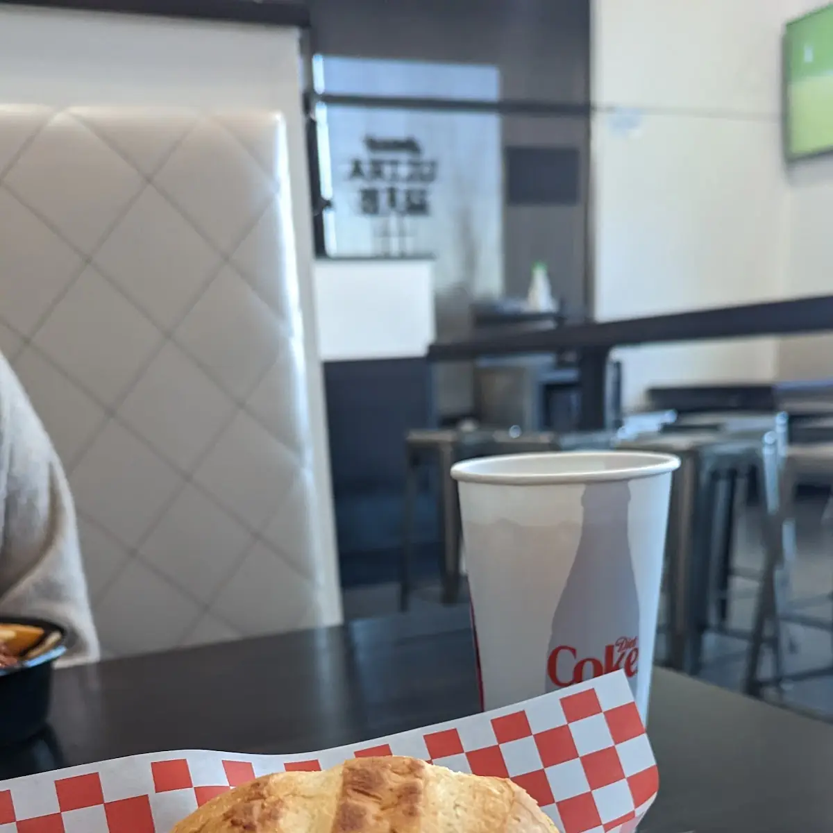 SPICY CHICKEN SANDWICH
