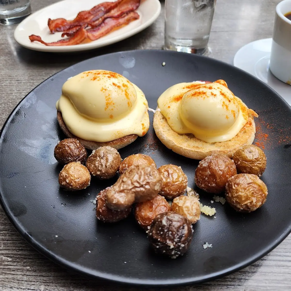 B - Classic Egg Benedict