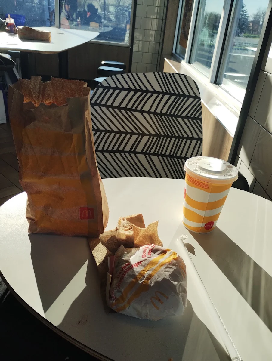 Double Cheeseburger, McDonald's