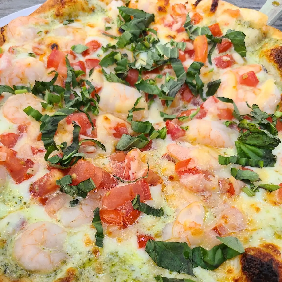 Garlic Shrimp Pizza