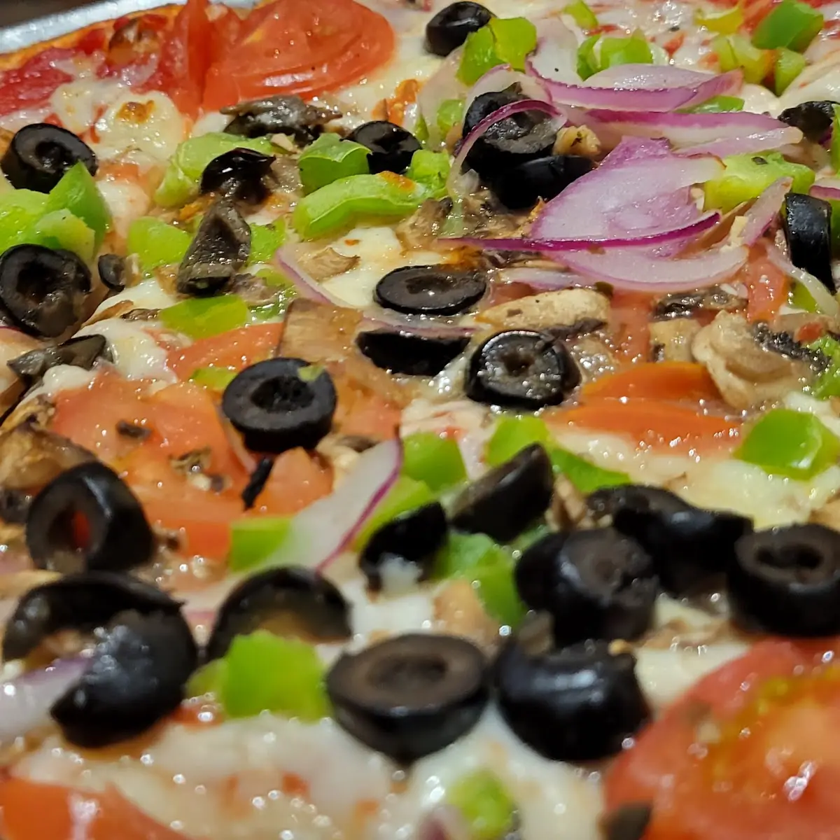 Mega Veggie Pizza