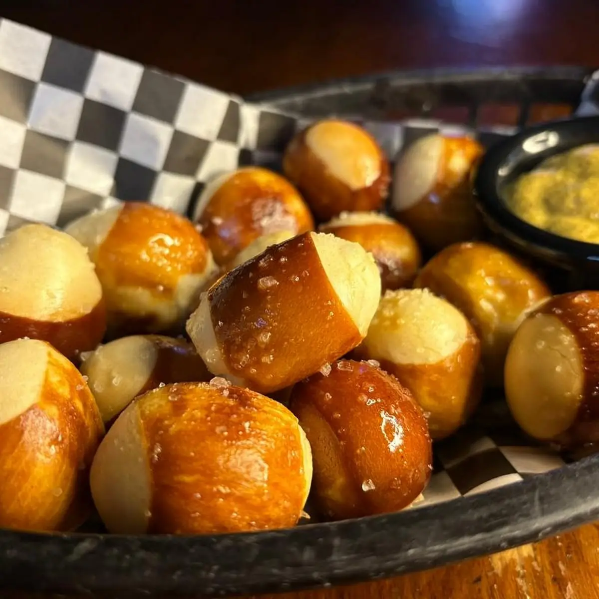 Pretzel Bites