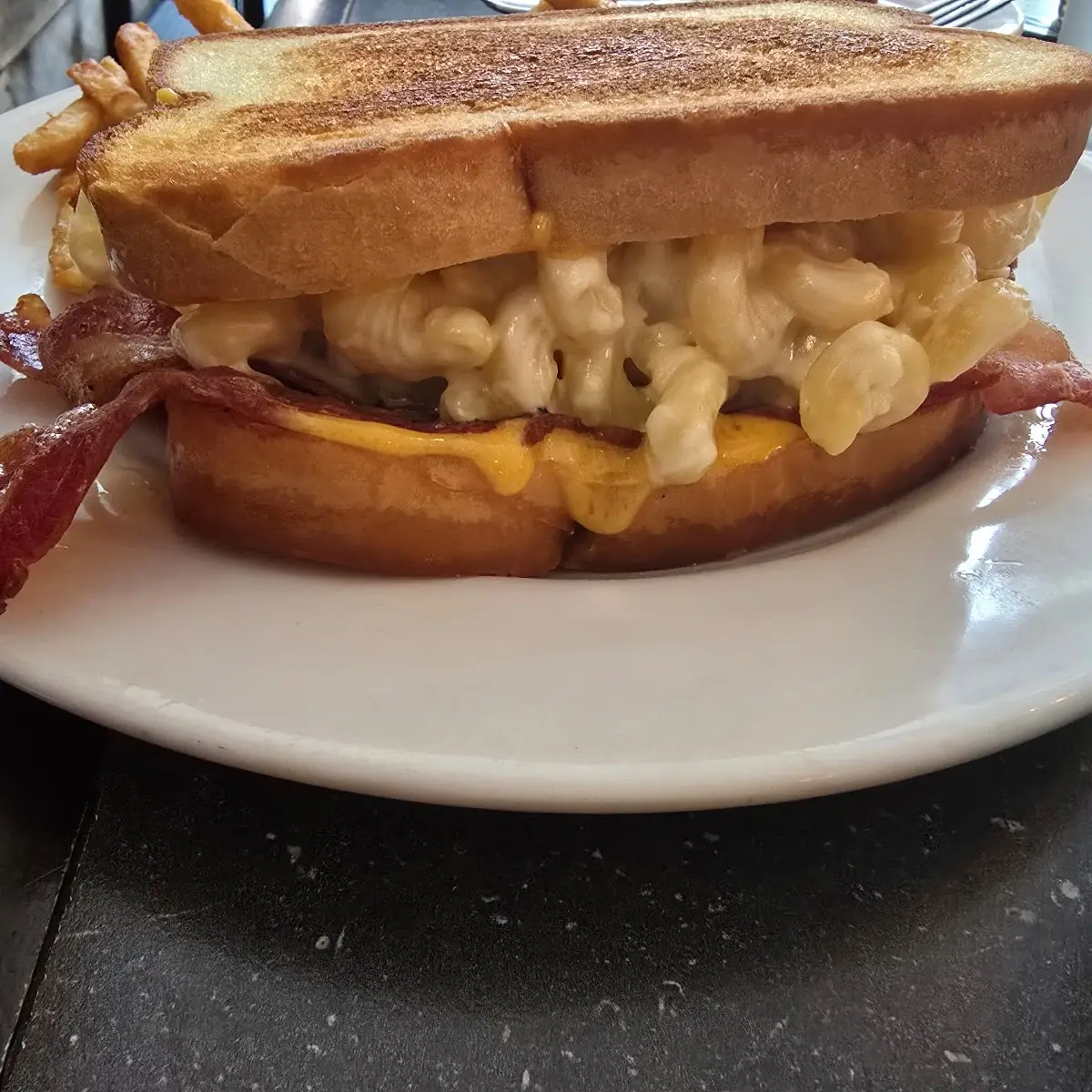 Mac and Cheese Sandwich