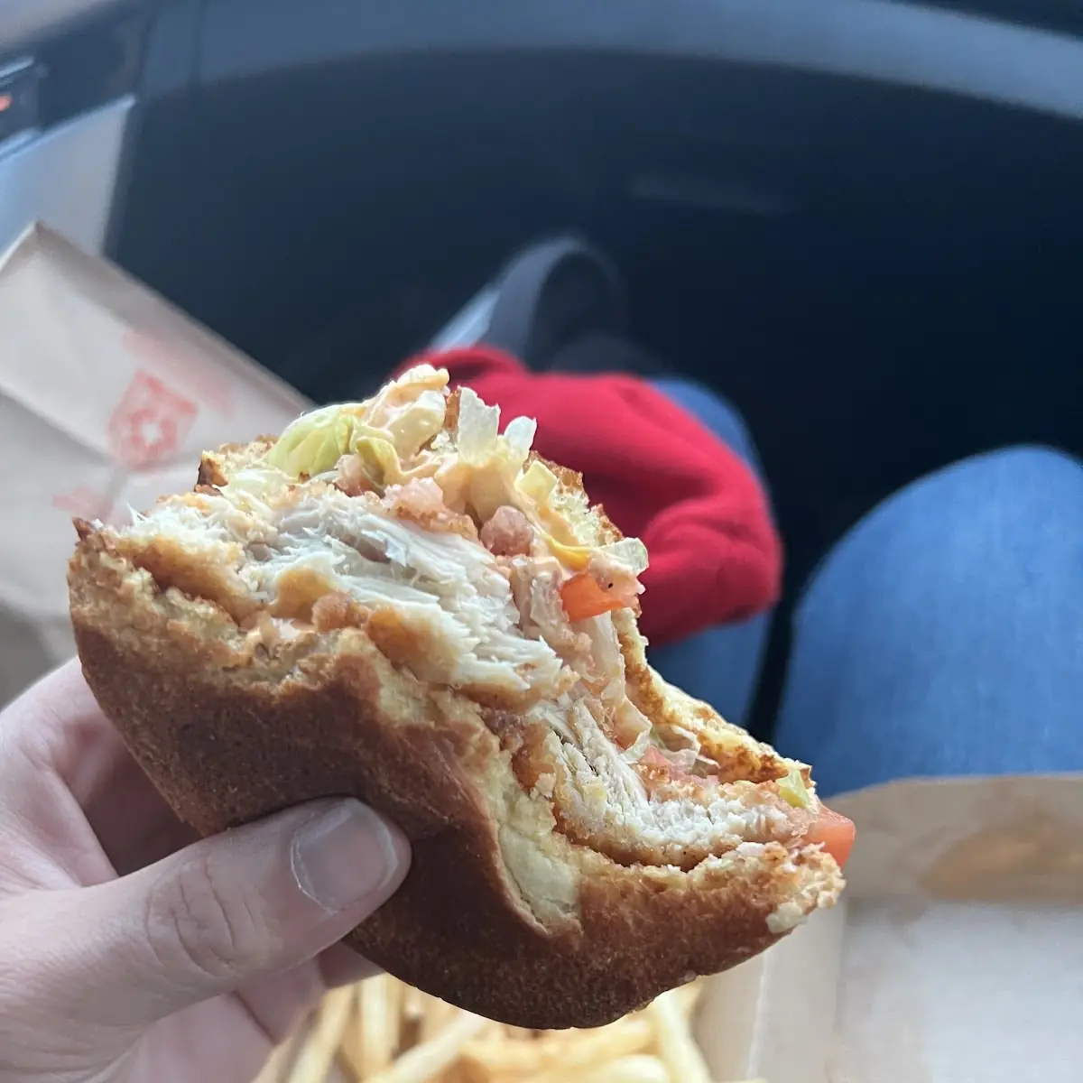 Deluxe Crispy Chicken Sandwich