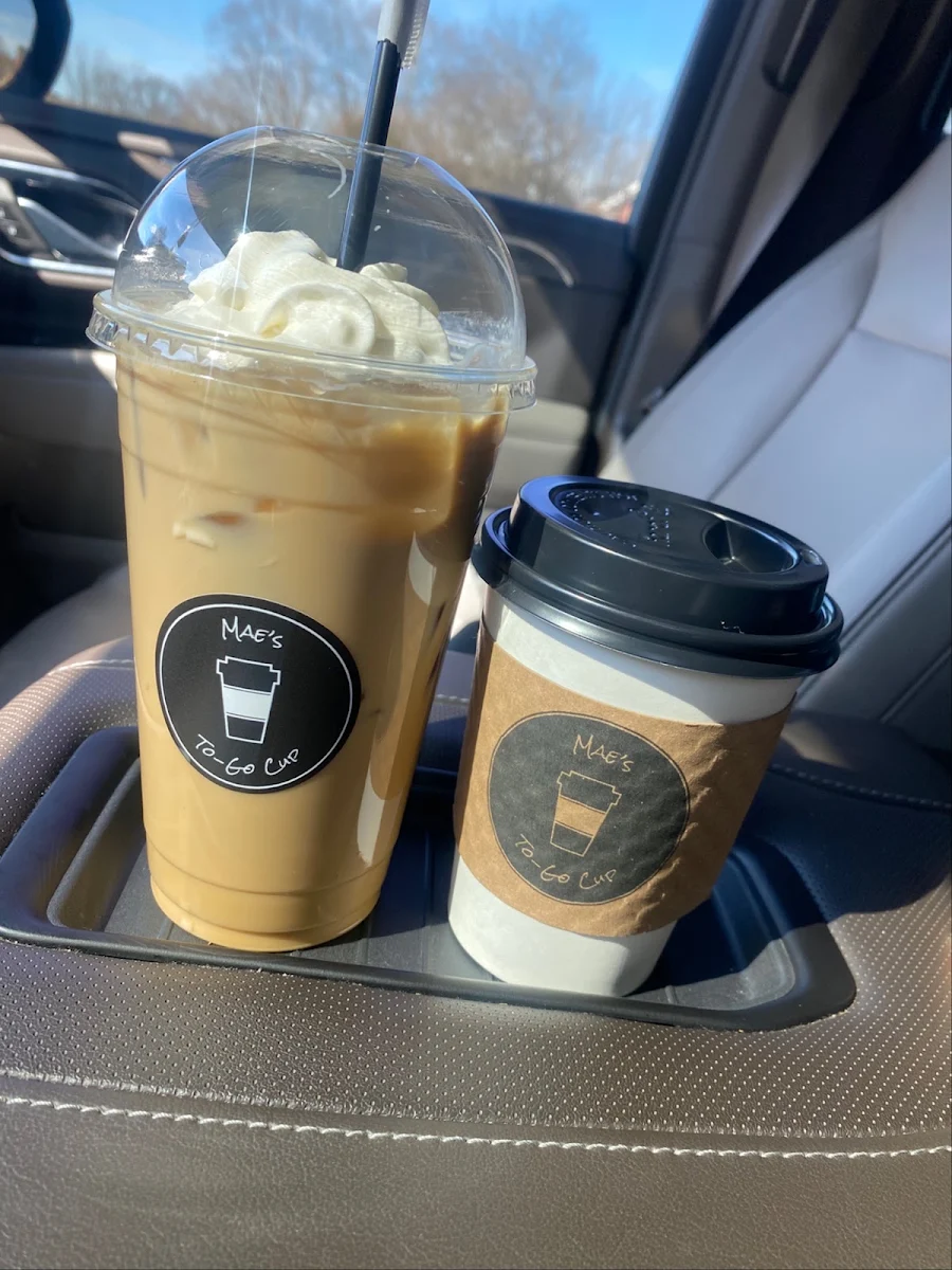 Ice White Chocolate Mocha and Cappuccino