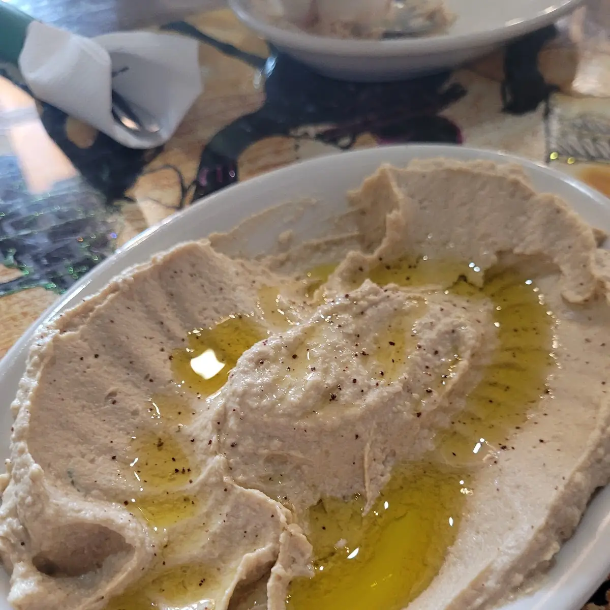 Creamy Hummus with Olive Oil