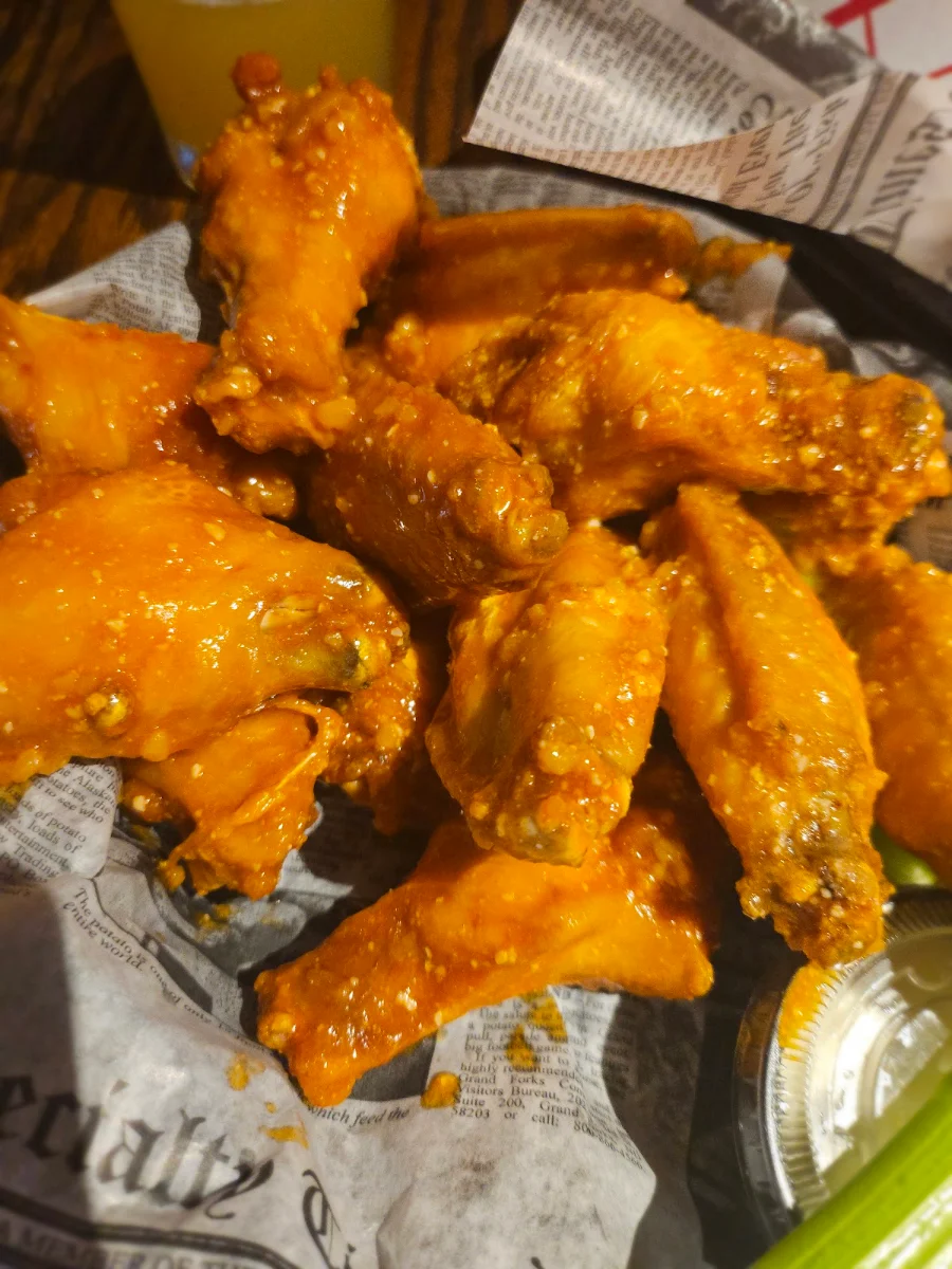 Crispy Seasoned Chicken Wings with Celery