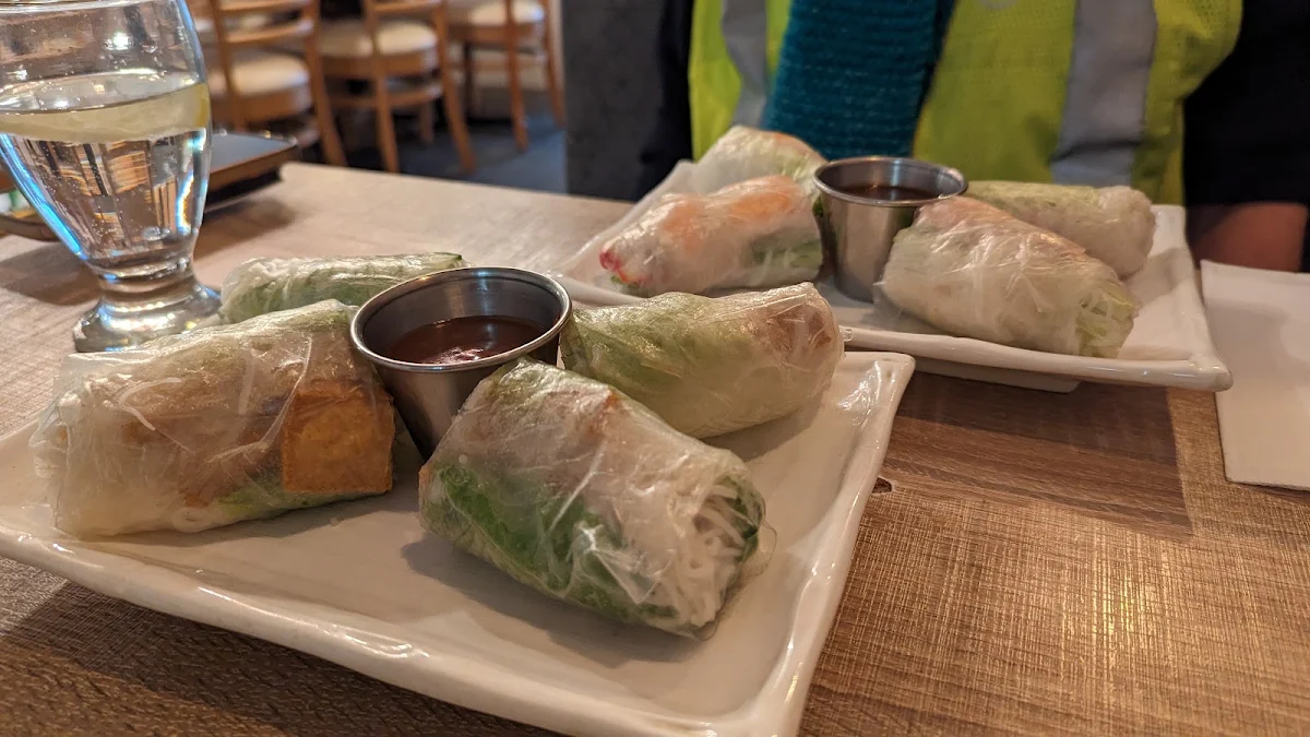 VEGGIE EGG ROLL BOWL