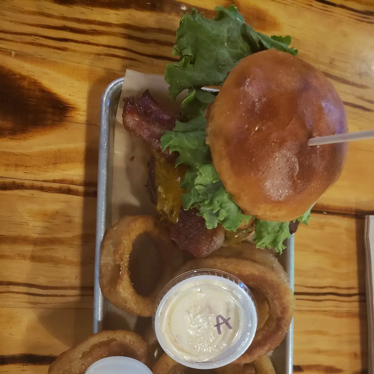 Mac-Tastic Bacon Burger