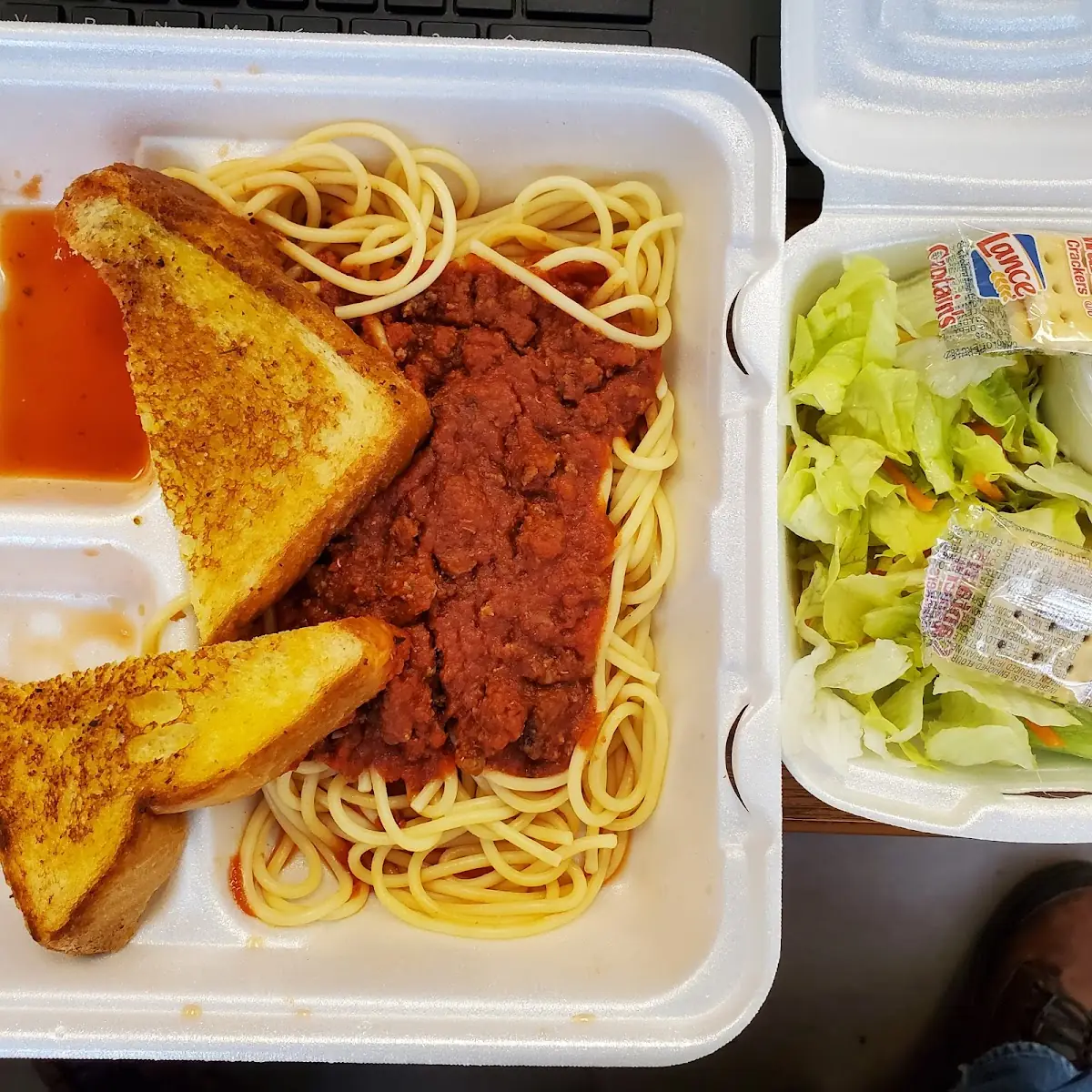 Spaghetti and Side Salad