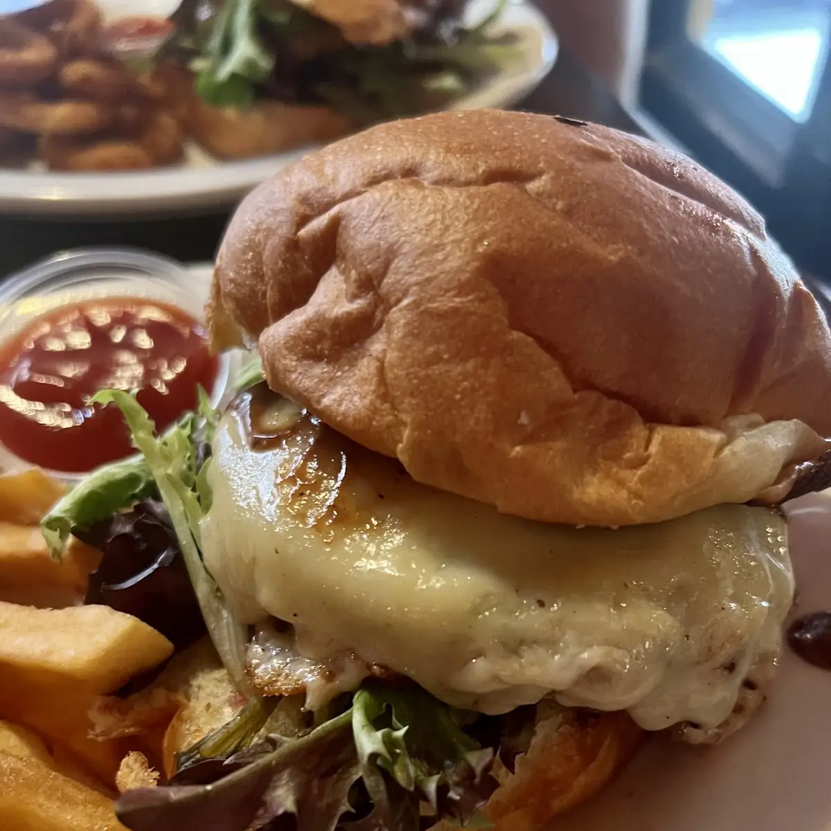 Au Poivre Burger