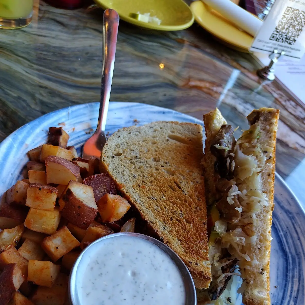 Cremini Reuben Sandwich with Buffalo Potatoe Side