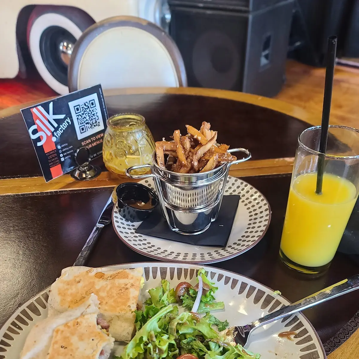 Hot Honey Brekkie