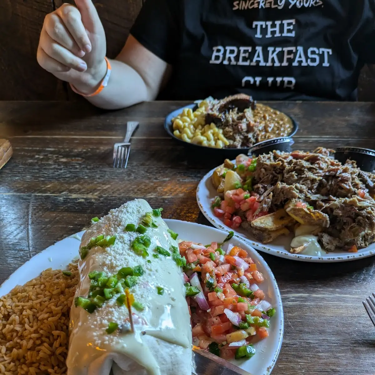 Meat N' Mac Burrito