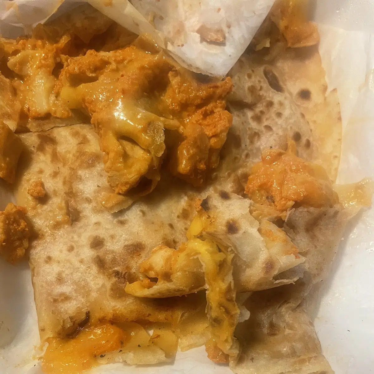 Mar y Tierra Quesadilla