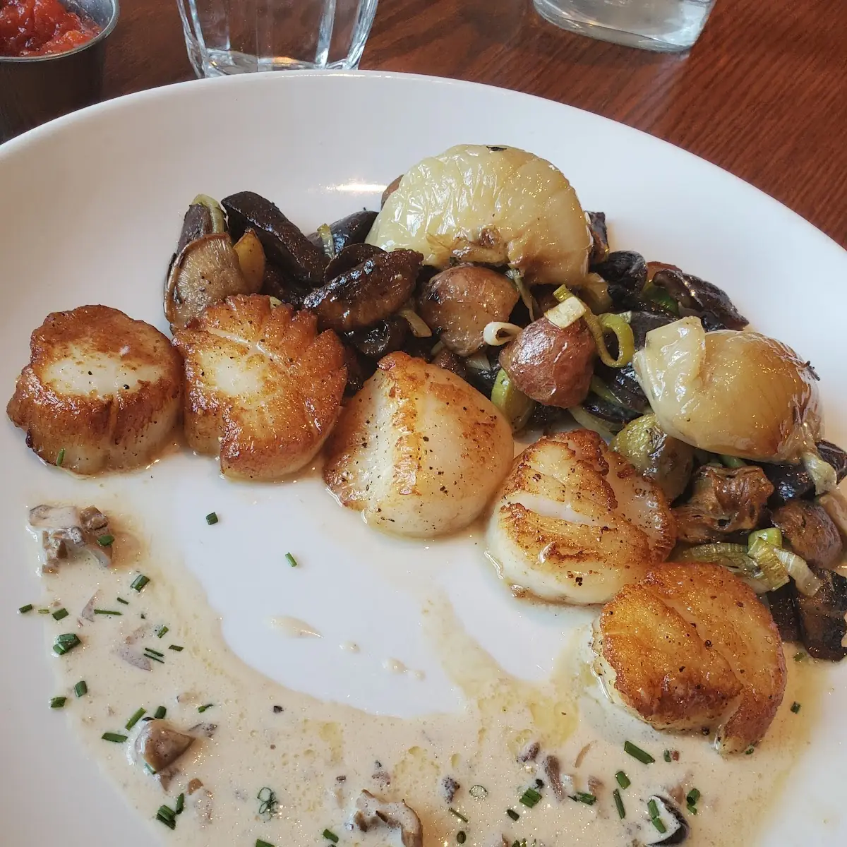 Pan Seared Sea Scallops