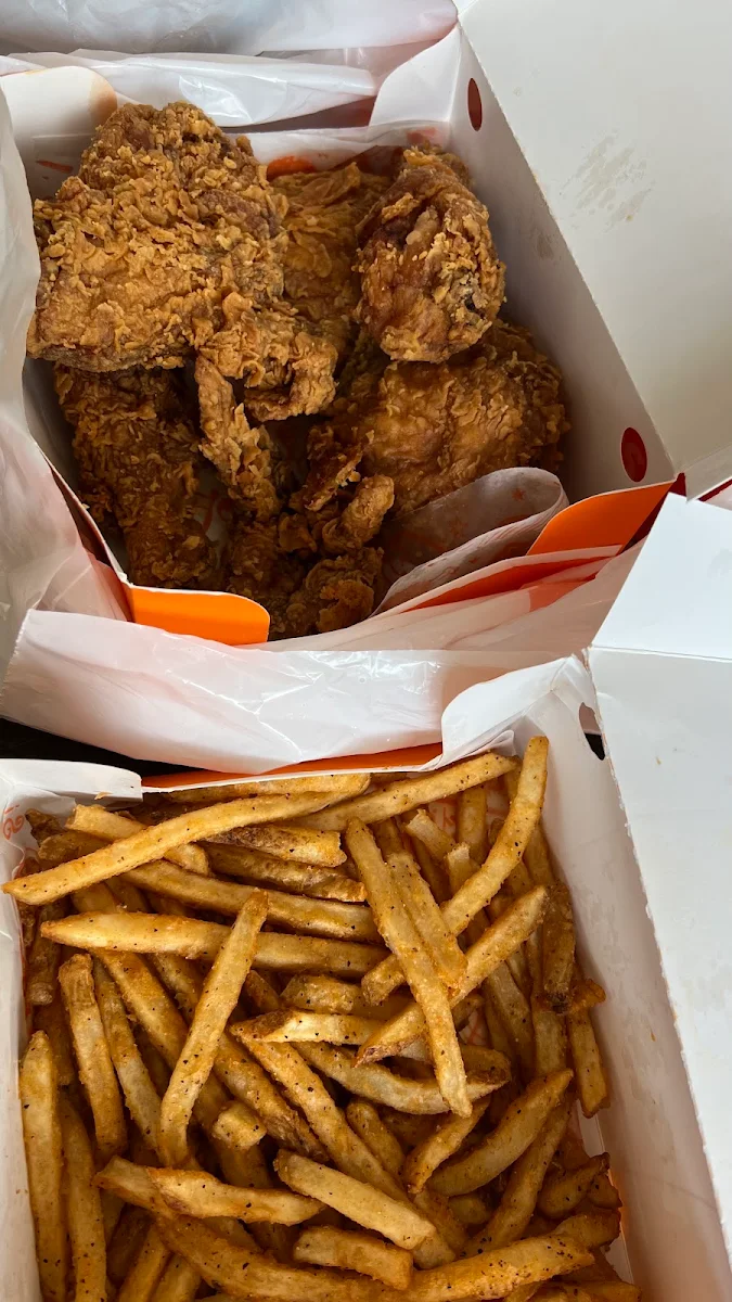 8 Pieces Chicken 21 Tax, Popeyes Louisiana Kitchen
