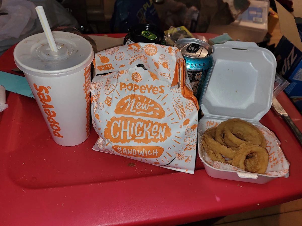 New Chicken Sandwich Combo, Popeyes Louisiana Kitchen