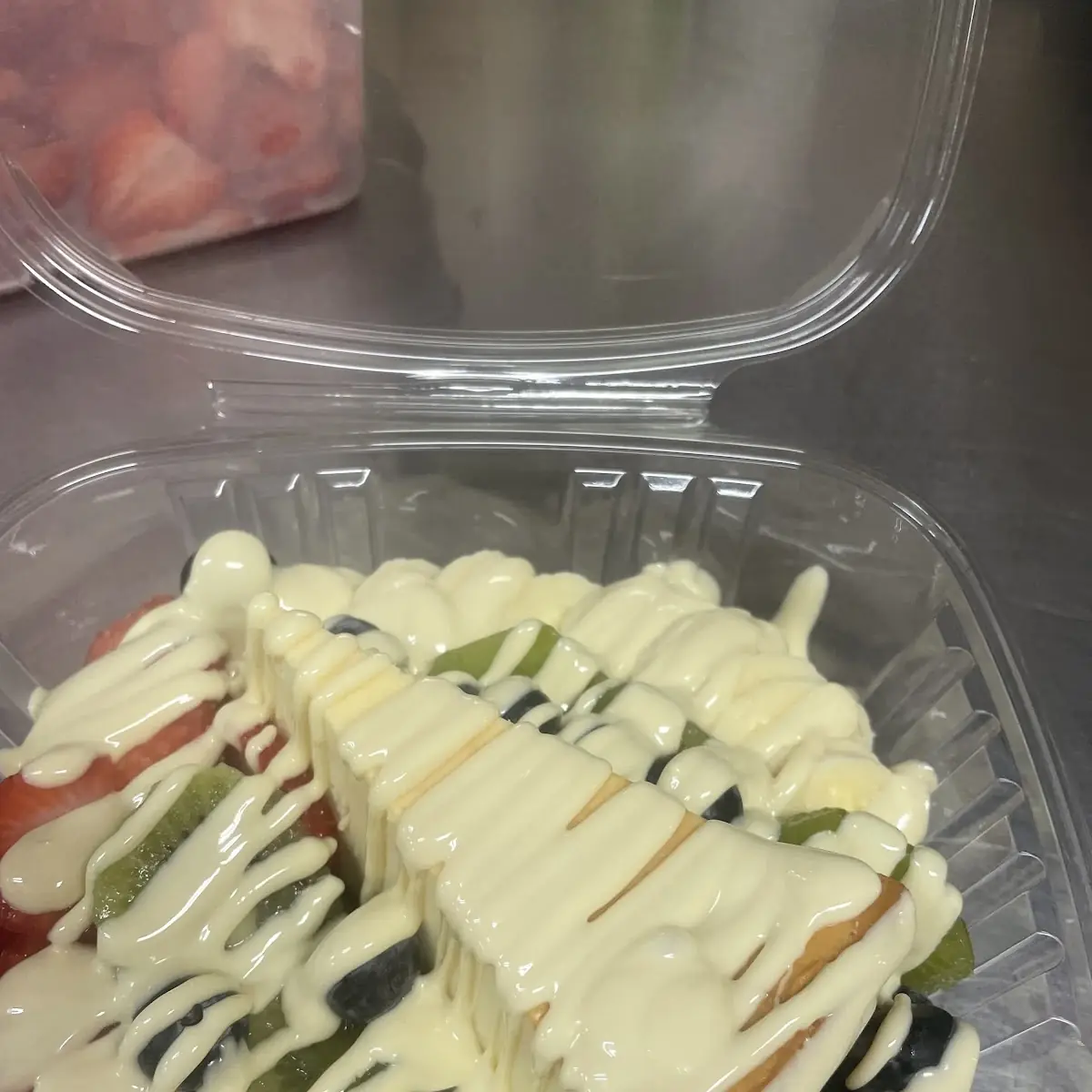 Cheesecake with Fresh Fruit