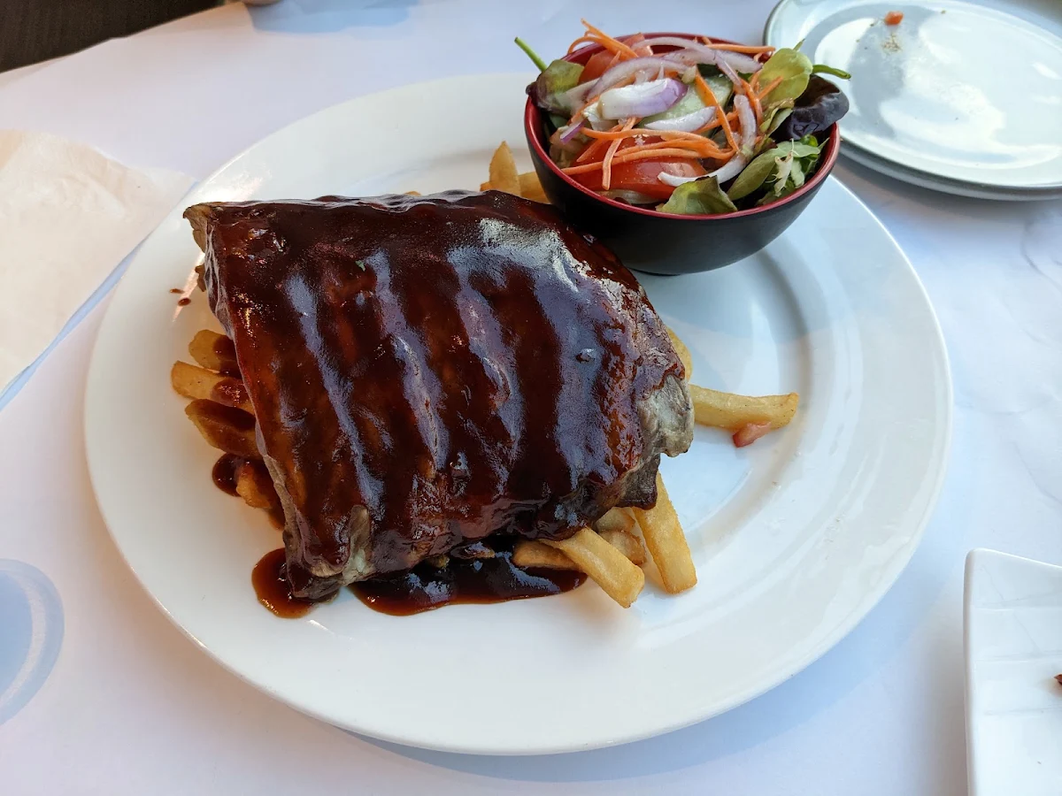 BBQ USA Pork Ribs, M Brasserie