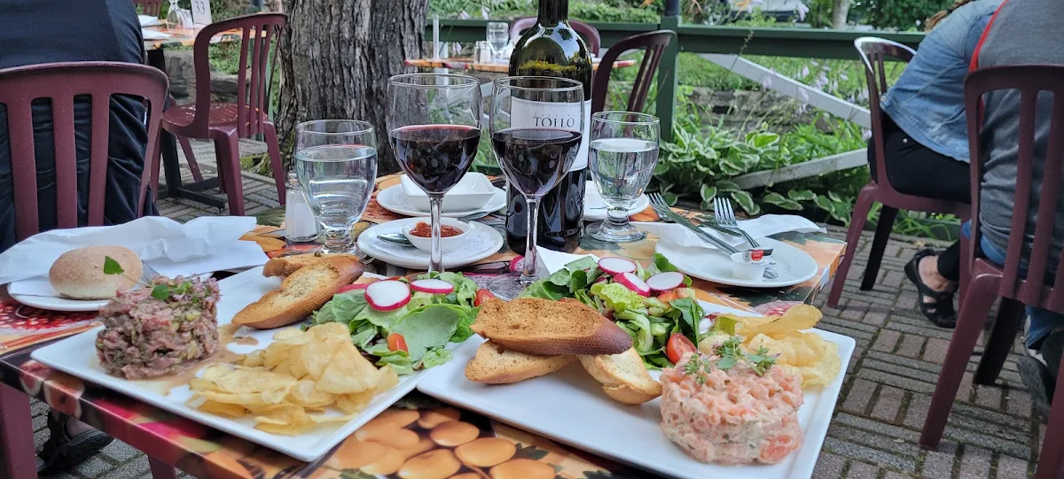 Tartare de Saumon, Le Moulin de St-Laurent