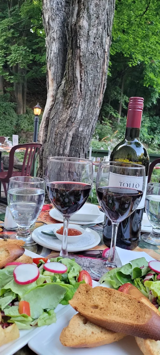 Vino, Le Moulin de St-Laurent