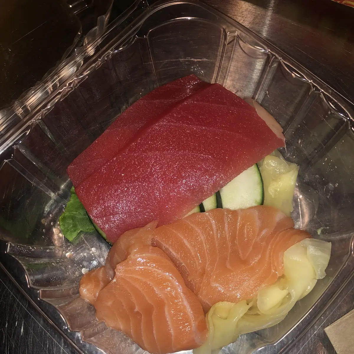 Fresh Salmon and Tuna Sashimi