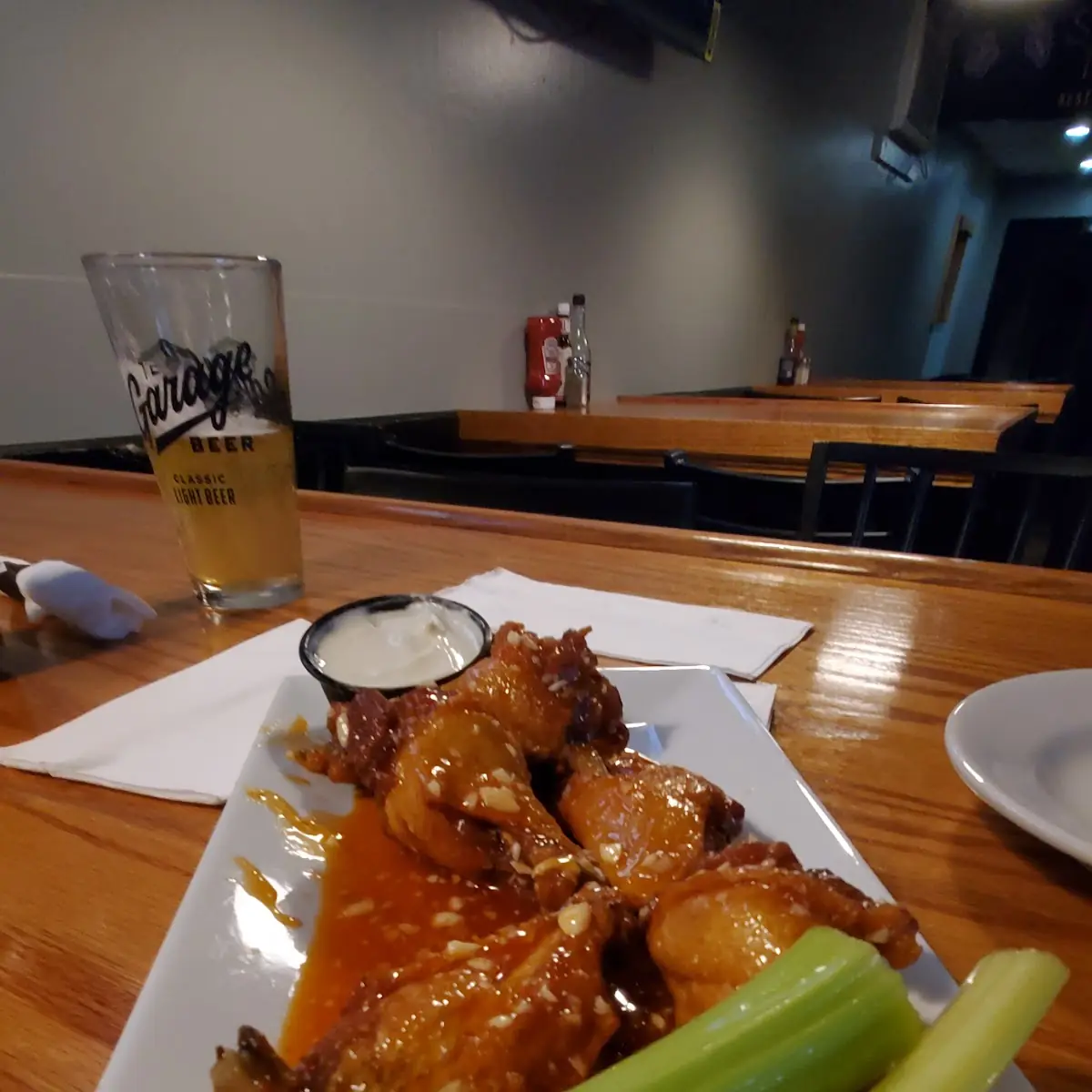 Hot Honey Garlic Wings