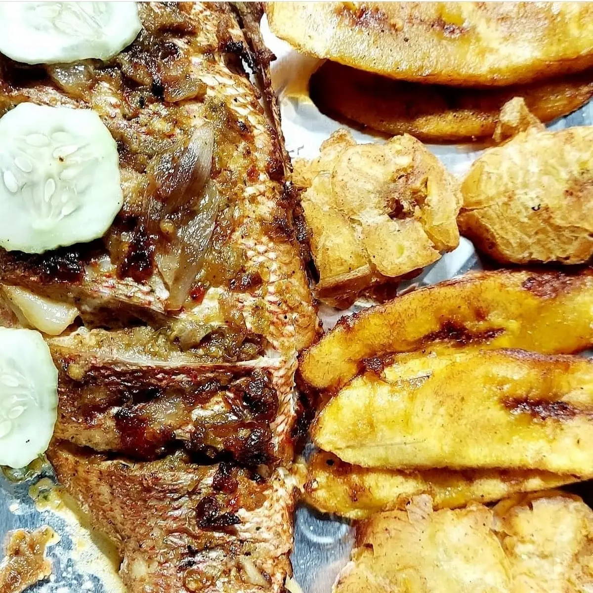 Fried Snapper & Fried Plantains