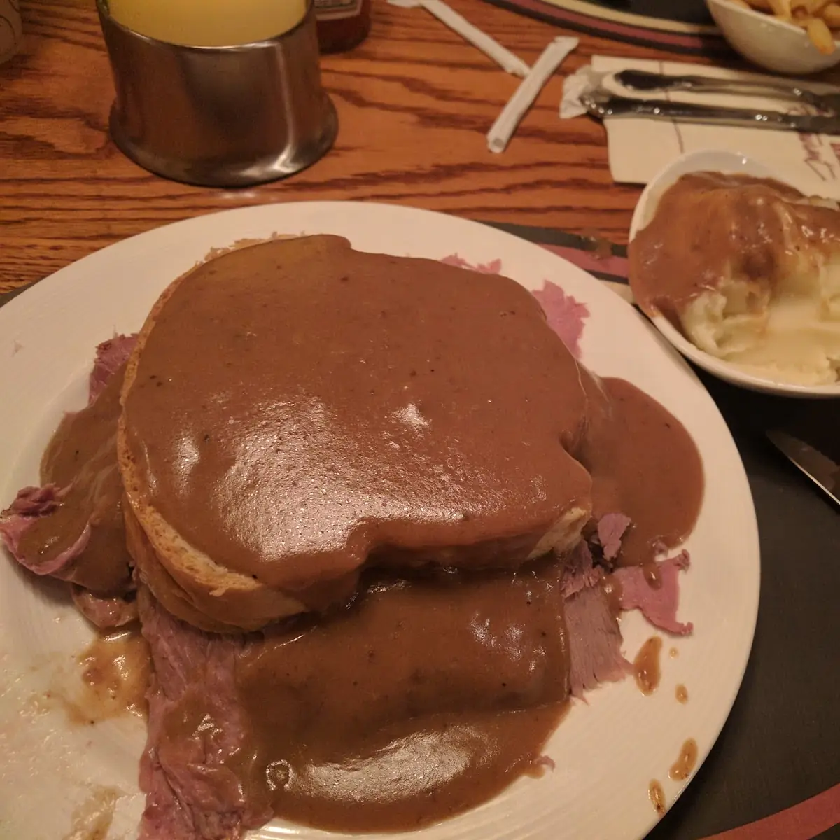 Traditional Roast Beef Sandwich